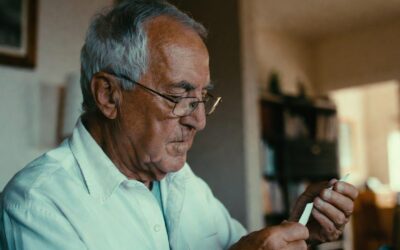 Demencja naczyniowa – czym różni się od choroby Alzheimera w codziennym funkcjonowaniu