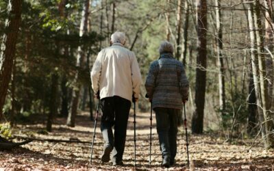 Czy kijki do nordic walking są bezpieczne dla seniorów z chorobami stawów?